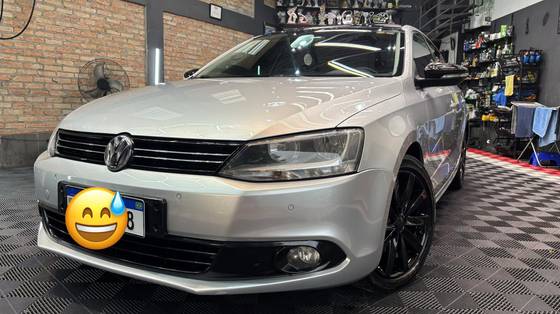 VOLKSWAGEN JETTA 2.0 COMFORTLINE FLEX 4P TIPTRONIC VOLKSWAGEN JETTA 2.0 COMFORTLINE FLEX 4P TIPTRONIC